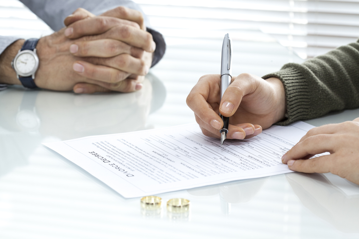 How to Look Up Divorce Records in Virginia